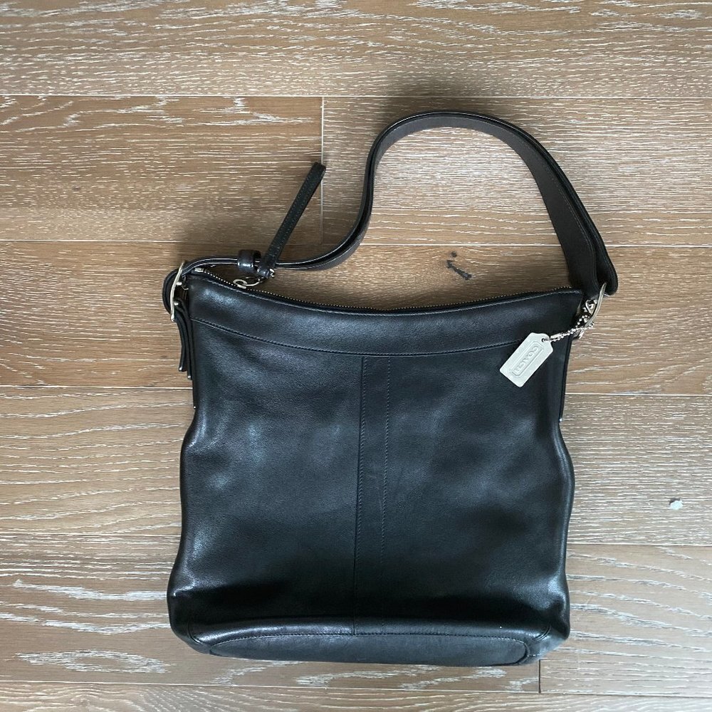 Coach Classic Leather Tote | Black - Picture 1 of 7